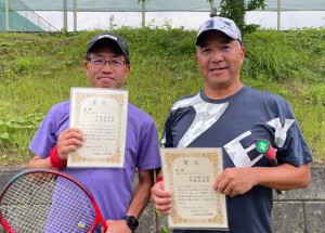男子Ｄ ４位Ｔ優勝　門脇・高寺ペア